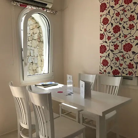 Anixi Lounge Hotel Ornos (Mykonos)